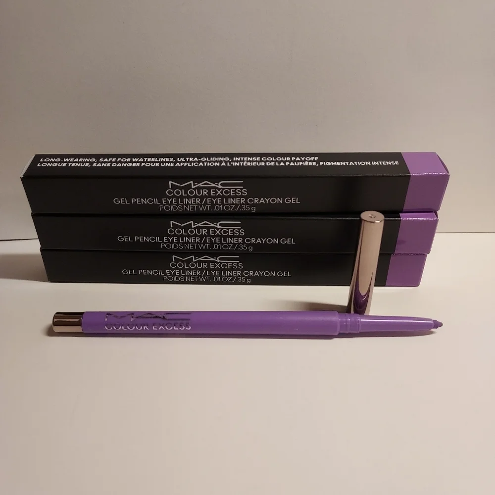 MAC Color Excess Gel Pencil Eye Liner *COMMITMENT ISSUES* / .01 oz / New in box